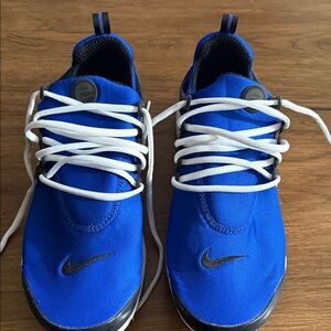 Nike Men's Royal Blue Sneakers with Black Accents